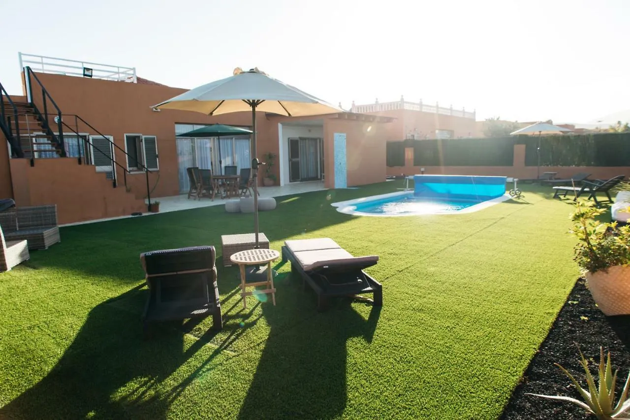 Eco Villa White Suite With Climatized Pool Caleta De Fuste