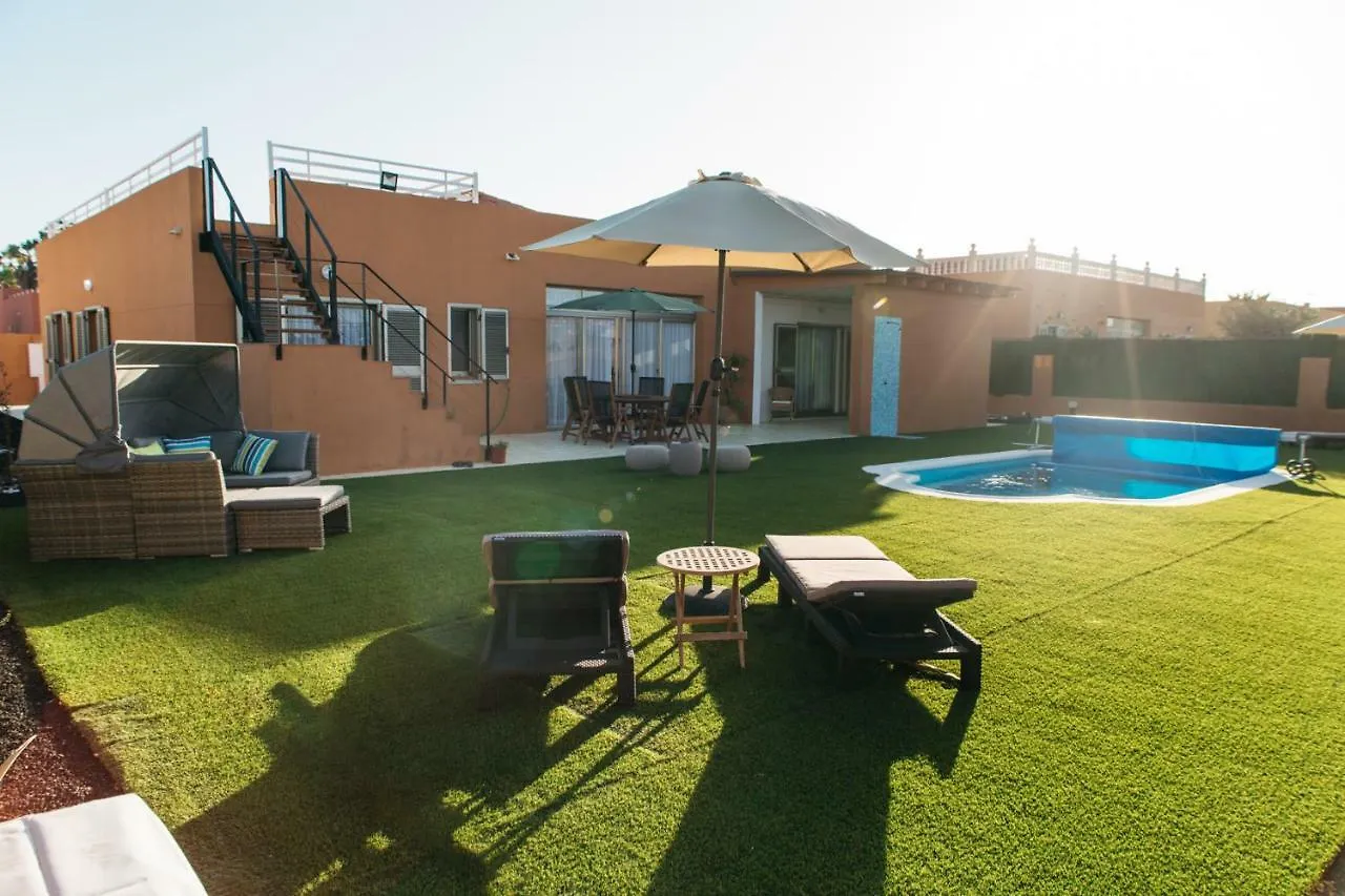 Eco Villa White Suite With Climatized Pool Caleta De Fuste